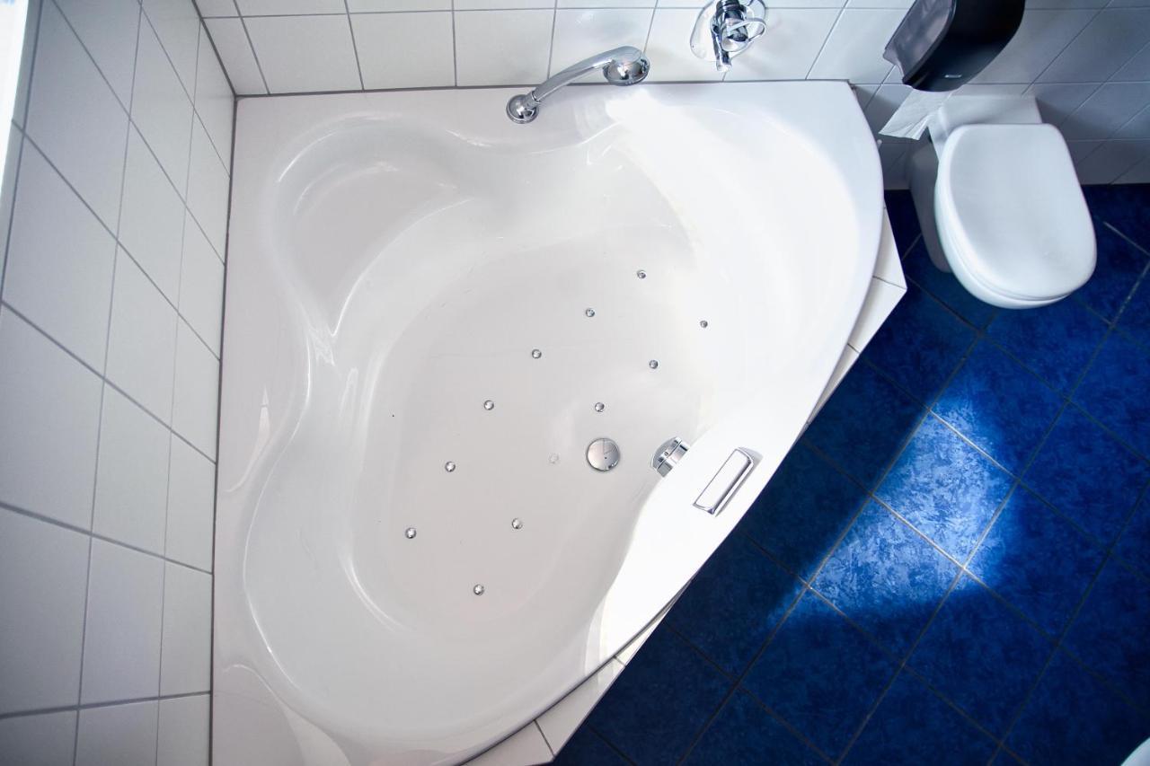 Landgasthof Zum Stern Wasserkuppe Rhoen Poppenhausen Ngoại thất bức ảnh